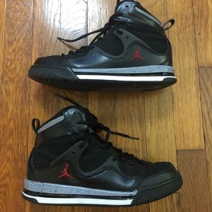 Nike Air Jordan Retro - Black - Size 6.5